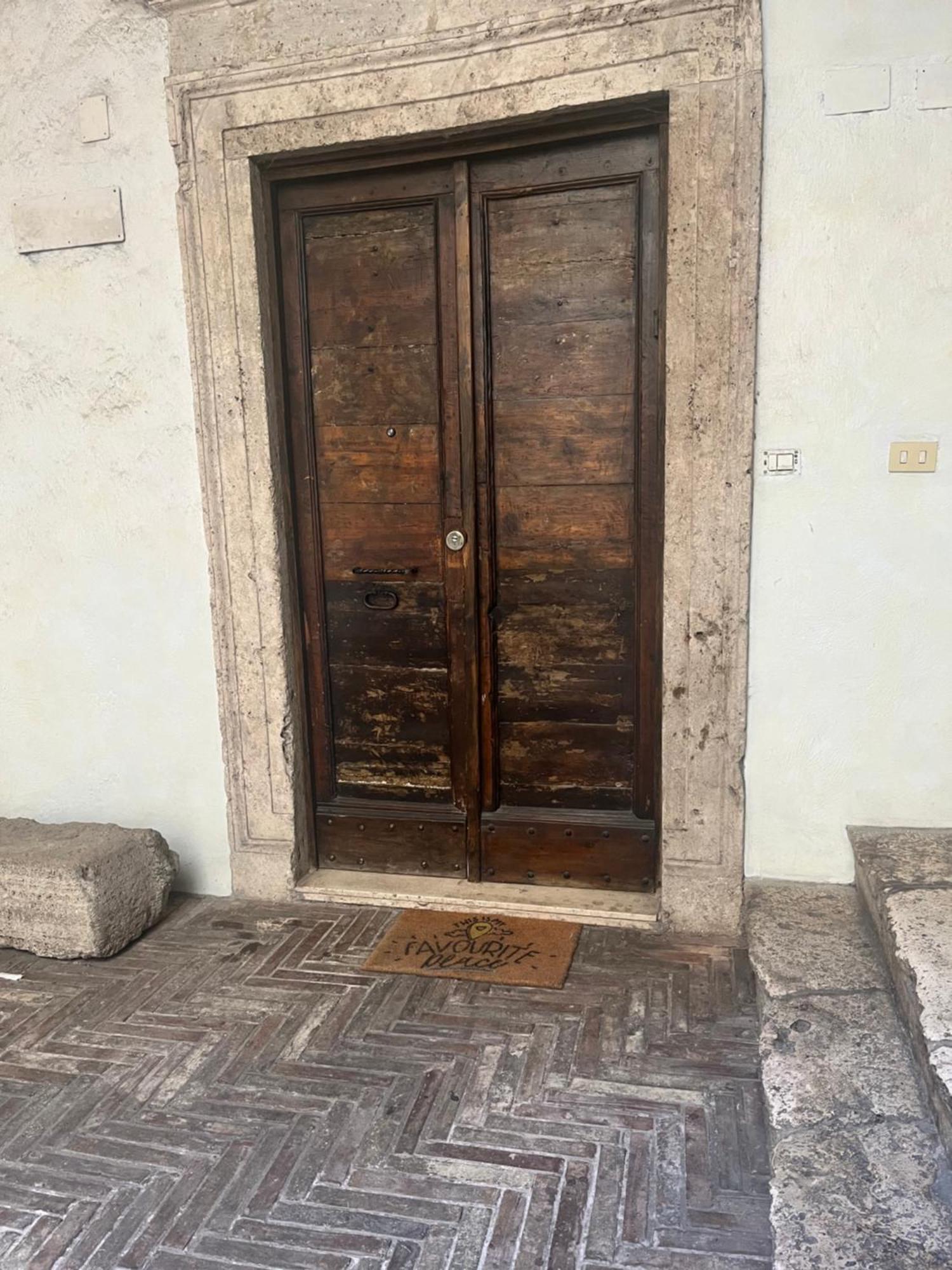 Pantheon, Campo De Fiori Mini Garden Apartment Rome Bagian luar foto